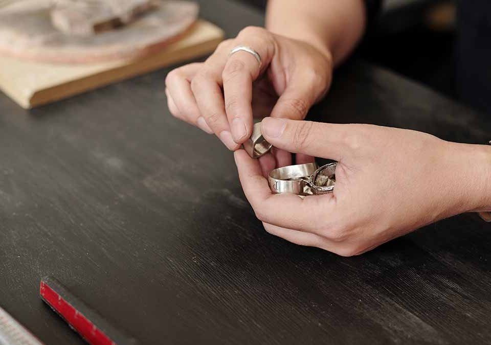compramos-joyas-de-oro-y-plata-tasacion-profesional