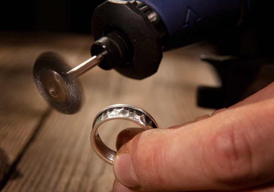 limpiar-joyas-de-plata-trucos-y-consejos-faciles