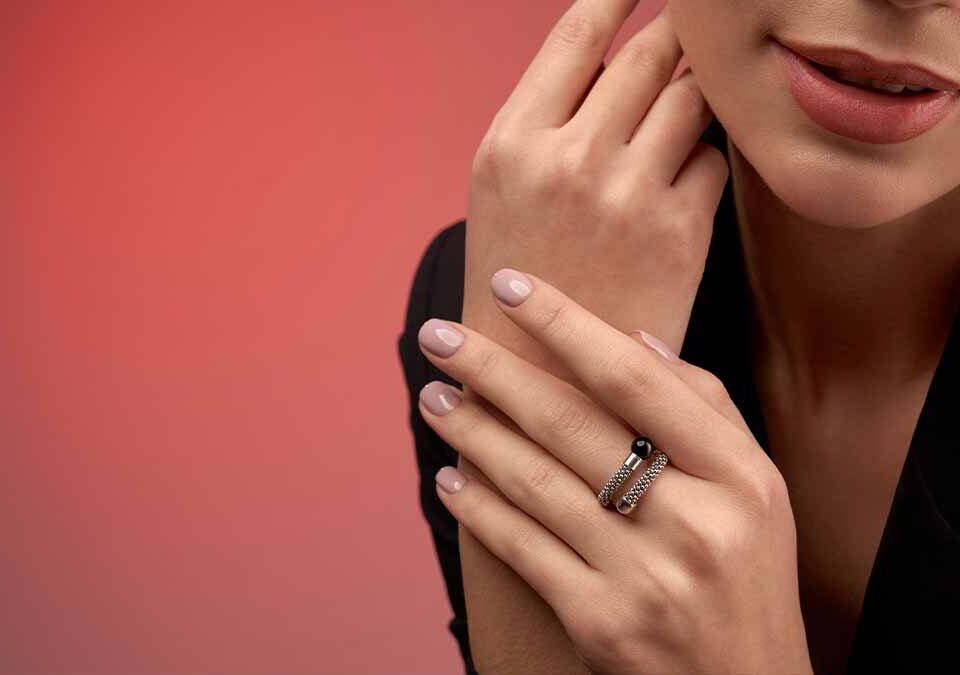 tallas-de-anillos-para-mujer-guia-completa-de-medicion-y-consejos